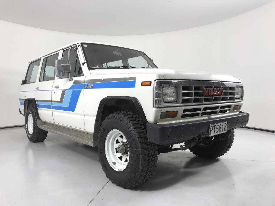 Nissan safari 1986