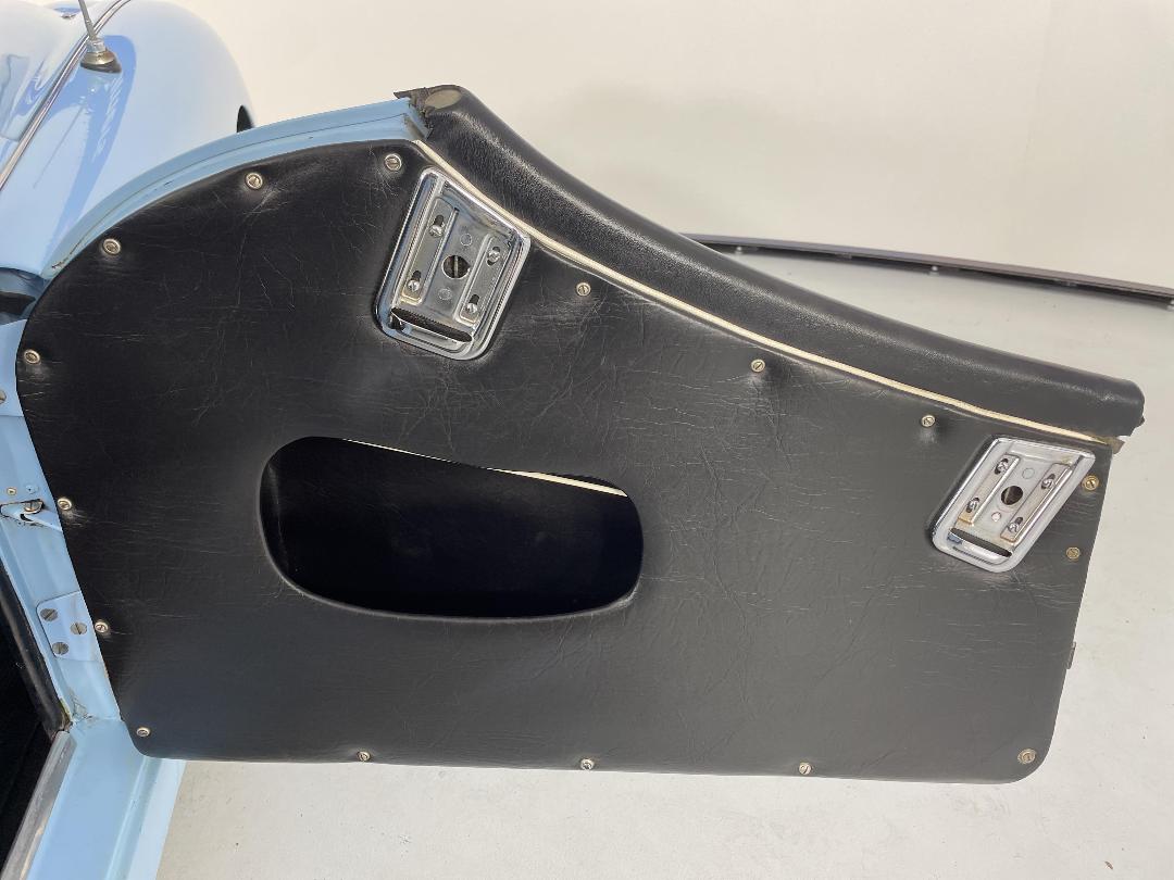 Photo '15' of Triumph TR3A Photo '15' of Triumph TR3A