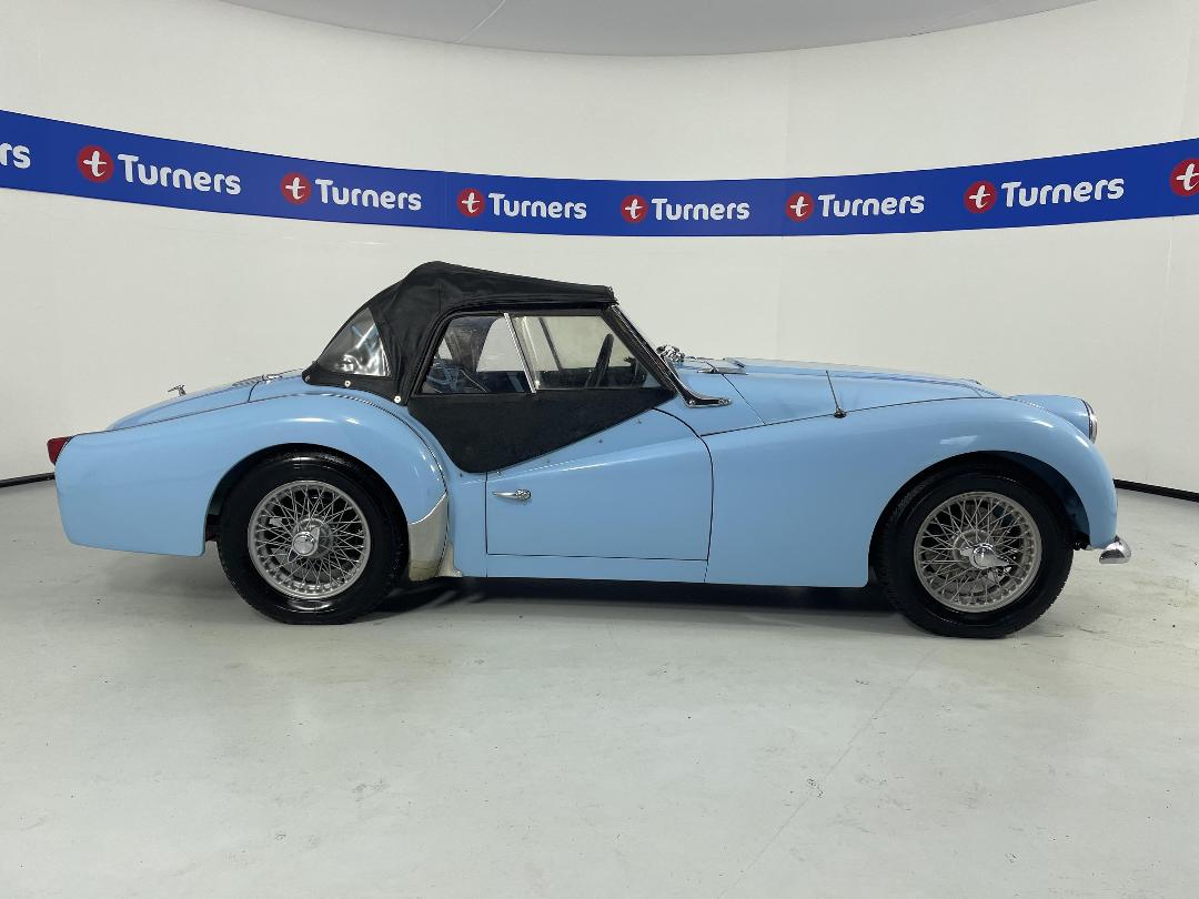 Photo '24' of Triumph TR3A Photo '24' of Triumph TR3A