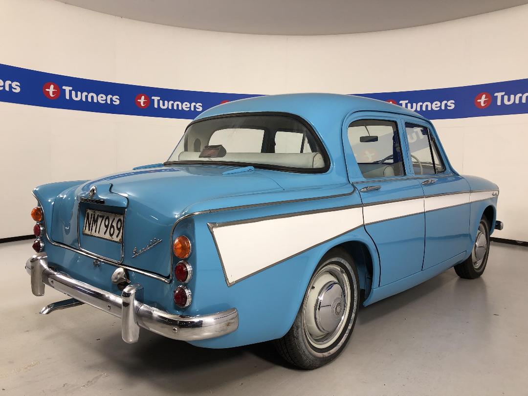 Photo '7' of Singer Gazelle