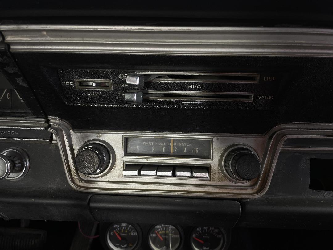 Photo '26' of Dodge Dart