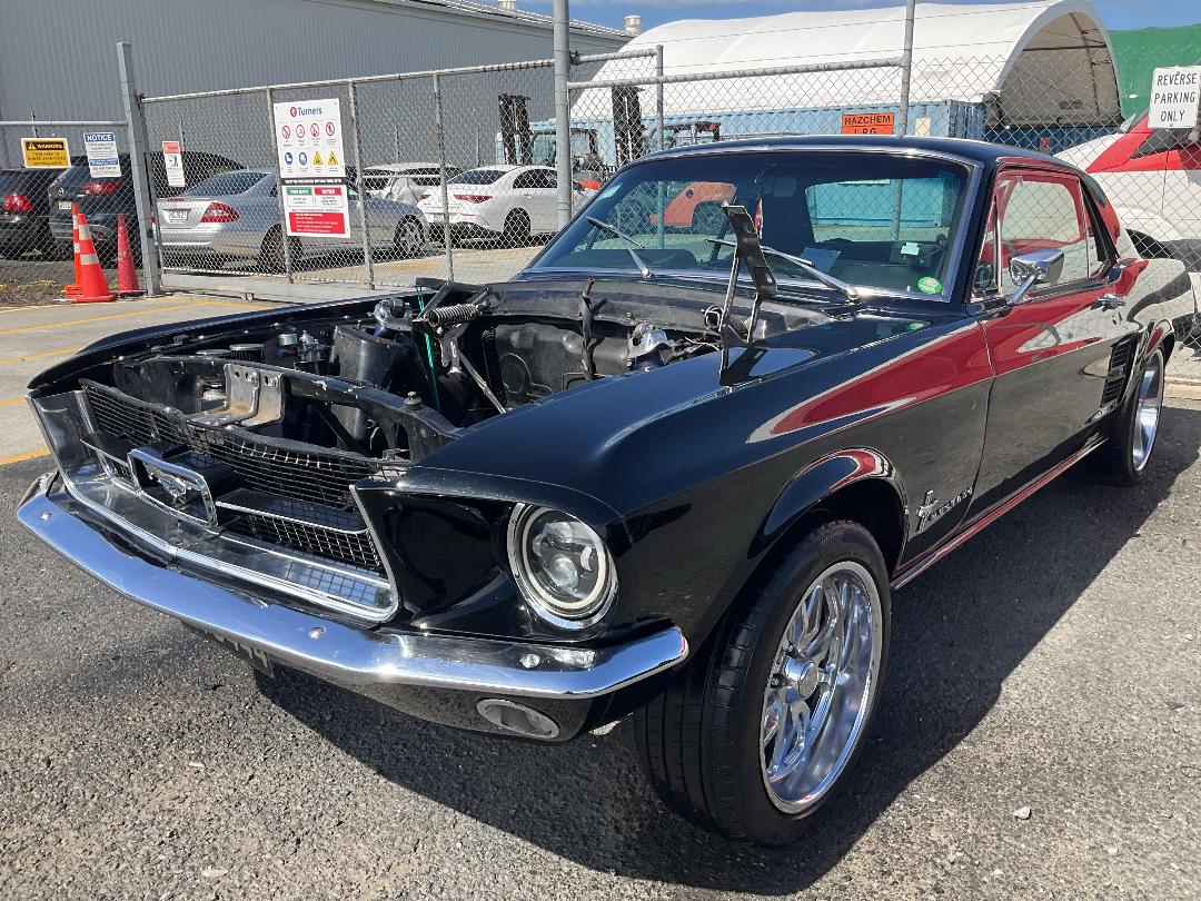 Photo '4' of Ford Mustang Photo '4' of Ford Mustang