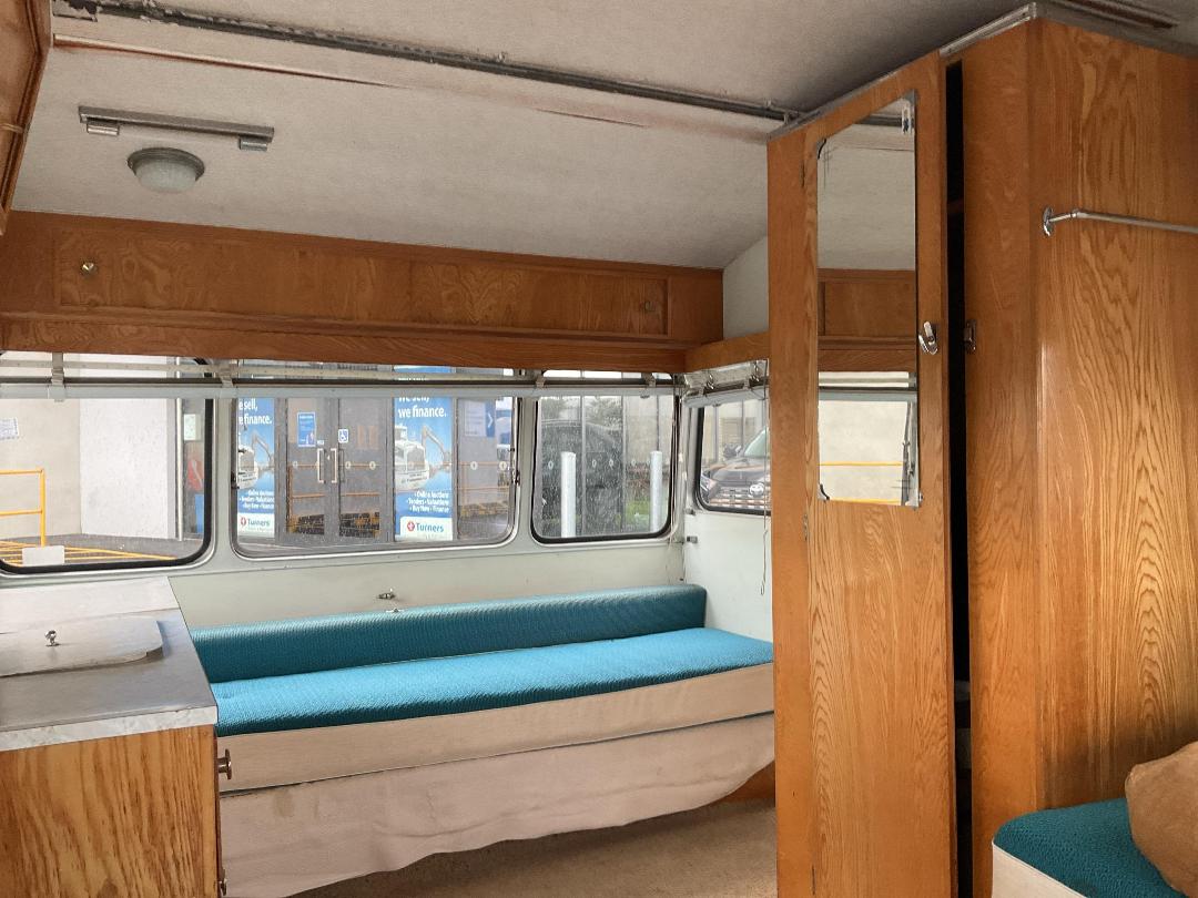 Photo '17' of CLASSIC 13' Caravan - Single