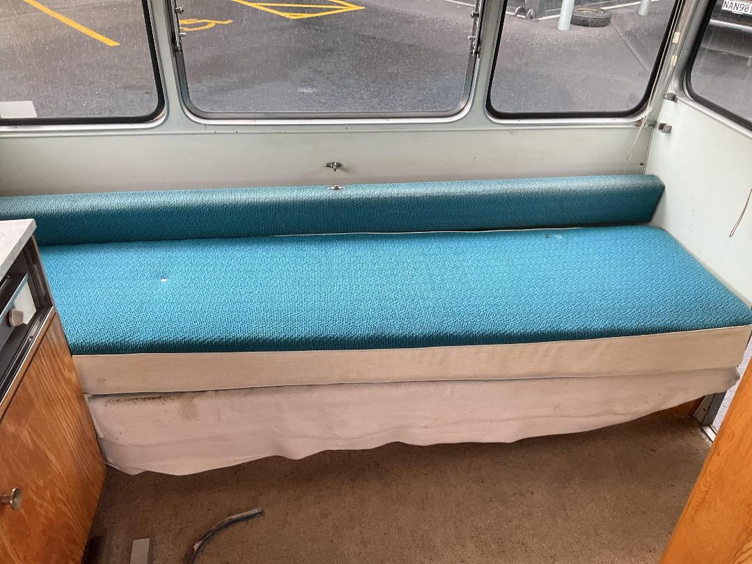 Photo '27' of CLASSIC 13' Caravan - Single