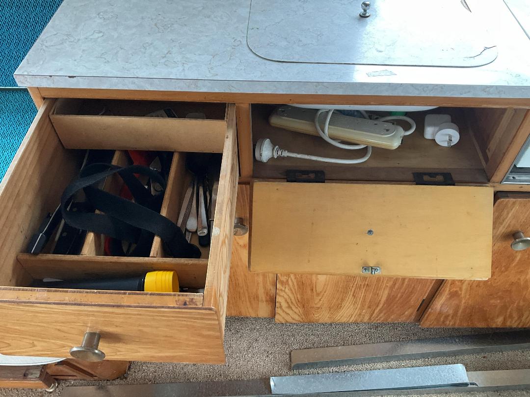 Photo '33' of CLASSIC 13' Caravan - Single