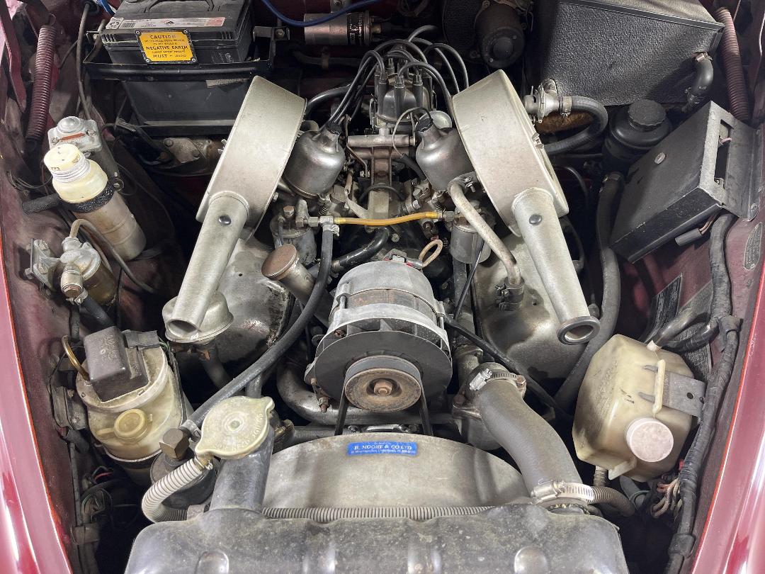 Photo '13' of Daimler V8 250