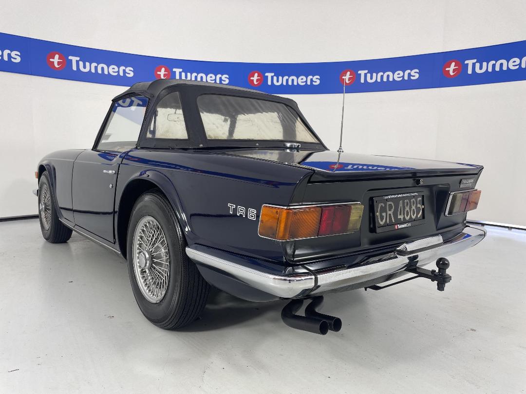 Photo '5' of Triumph TR6 Photo '5' of Triumph TR6
