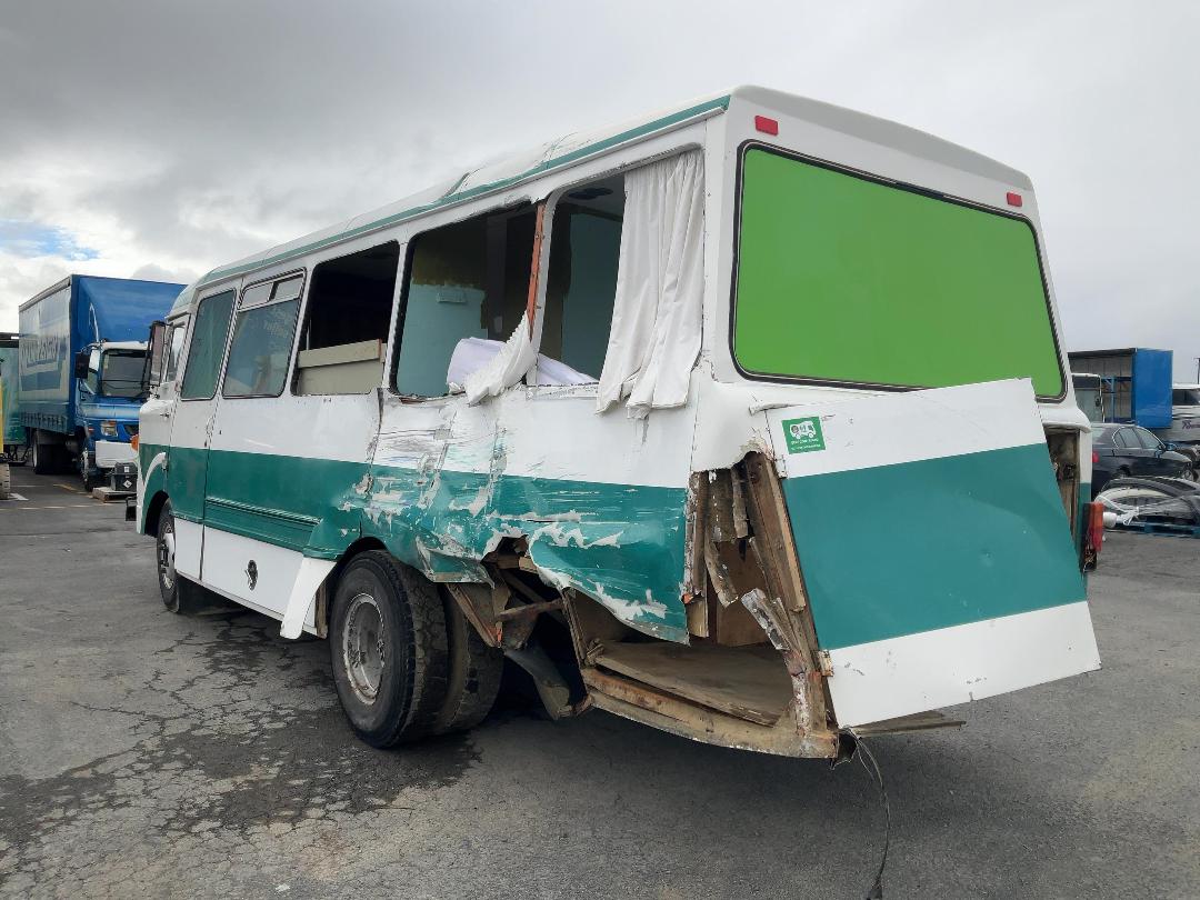 Photo '5' of Ford D300 Motorhome