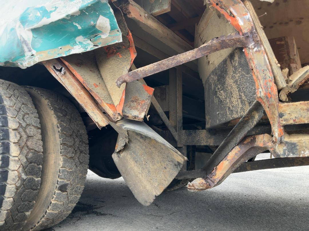 Photo '44' of Ford D300 Motorhome