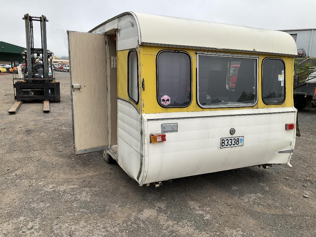 Photo '5' of FREEWAY CARAVAN Caravan - Single Photo '5' of FREEWAY CARAVAN Caravan - Single