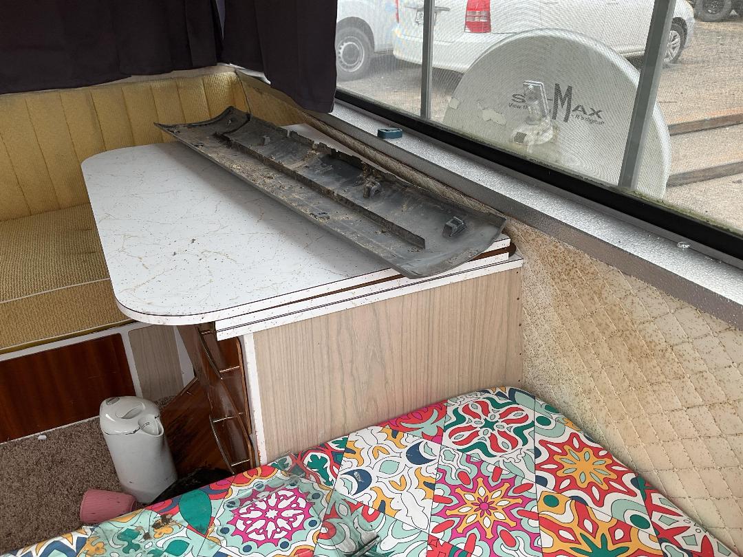 Photo '17' of FREEWAY CARAVAN Caravan - Single Photo '17' of FREEWAY CARAVAN Caravan - Single