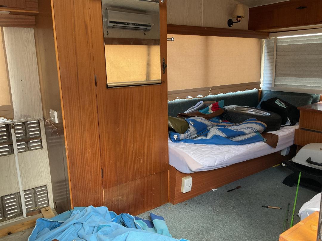Photo '19' of Cresta-Craft Cresta Caravan - Single