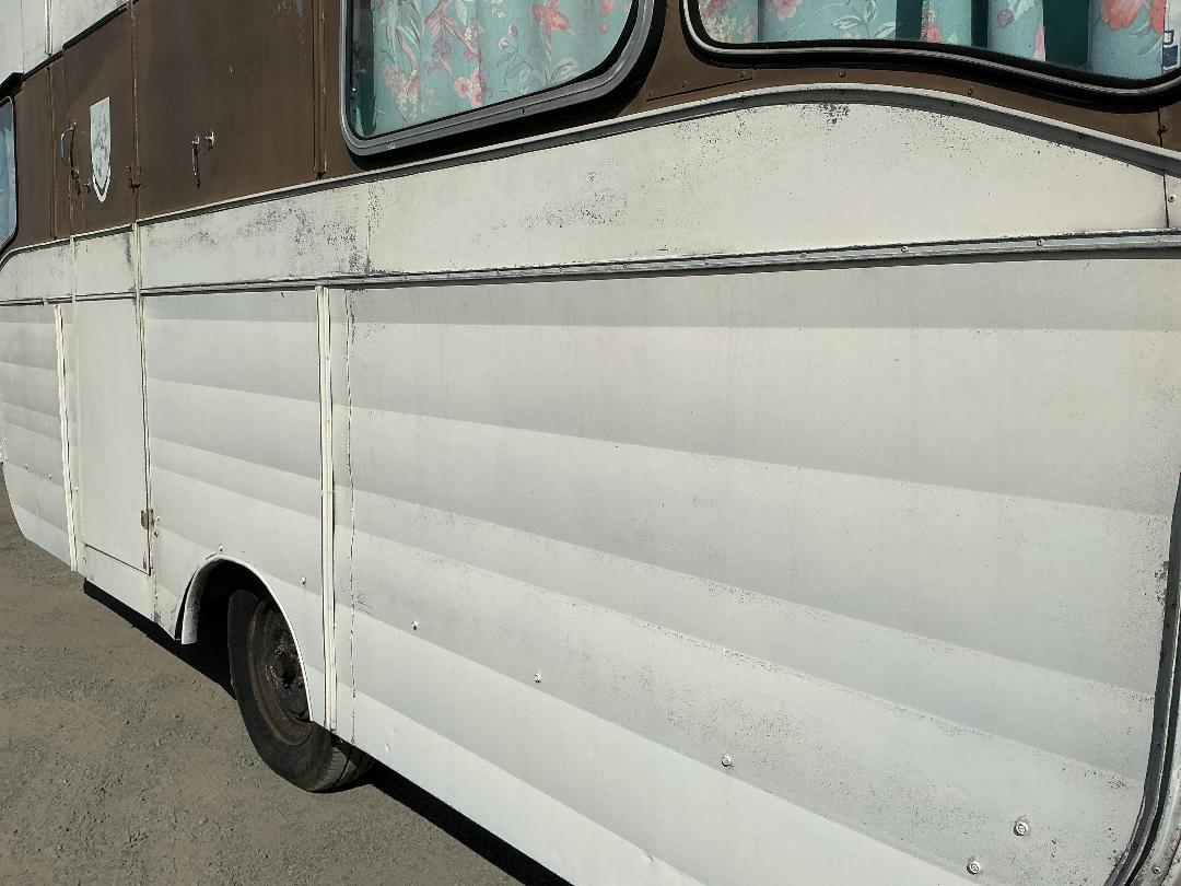 Photo '24' of CARAVAN ANGLO Caravan - Single