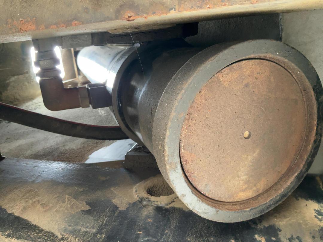 Photo '26' of Domett Fruehauf Tipper Trailer