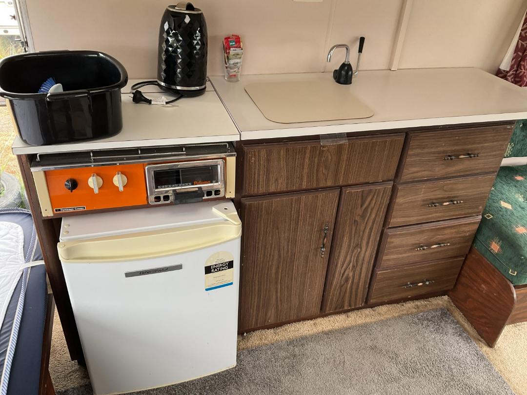 Photo '16' of FURNWARE 15A Caravan - Single Photo '16' of FURNWARE 15A Caravan - Single
