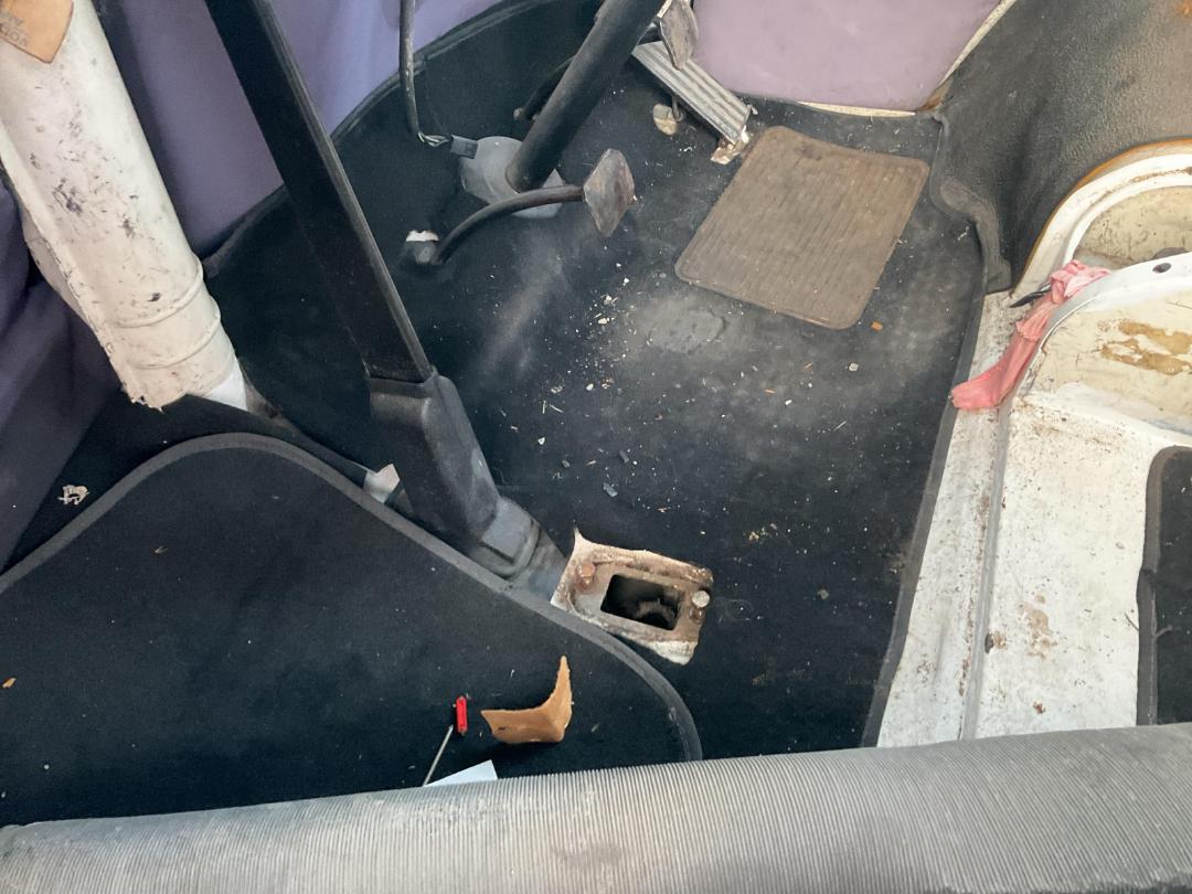 Photo '12' of Volkswagen Kombi