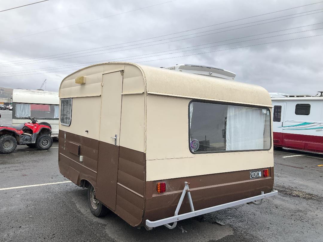 Photo '2' of Zephyr 340PLAND Caravan - Single