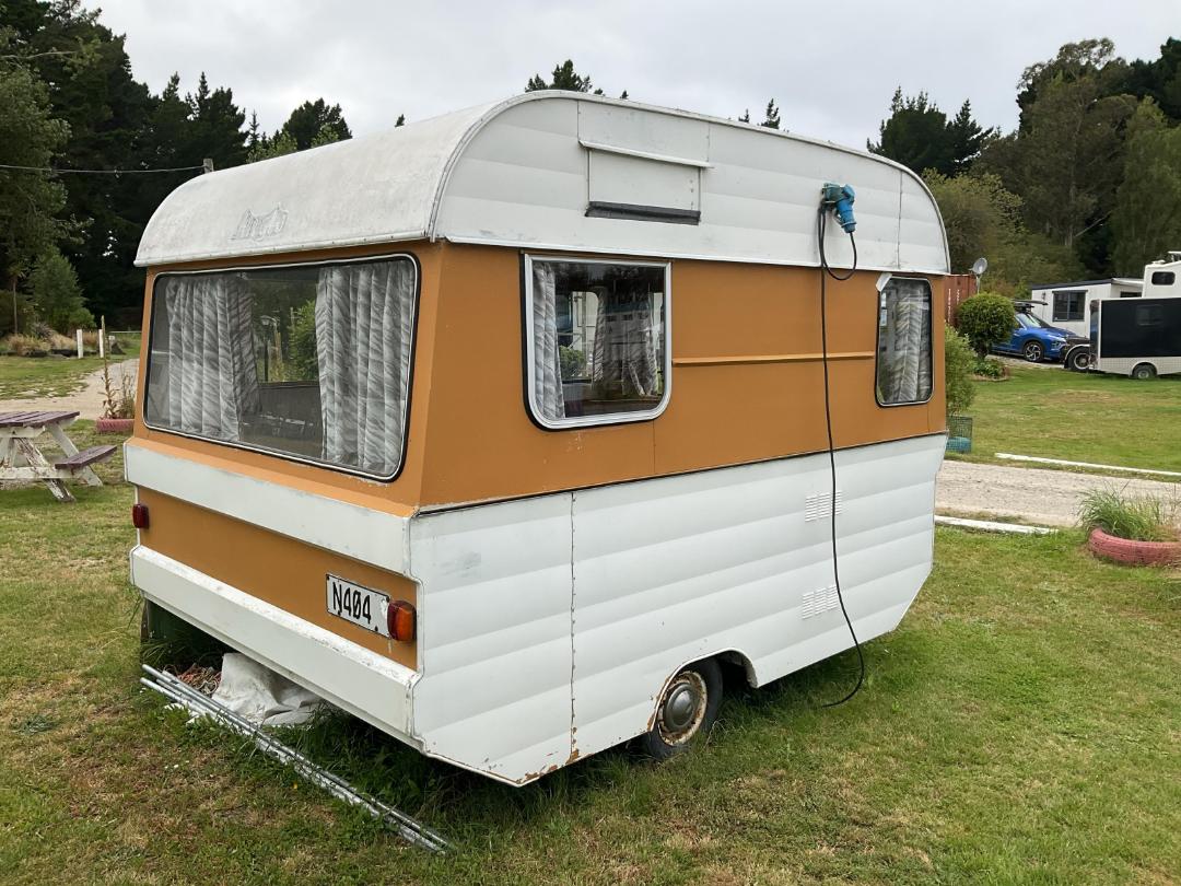 Photo '4' of ANGLO SPRITE Caravan - Single Photo '4' of ANGLO SPRITE Caravan - Single
