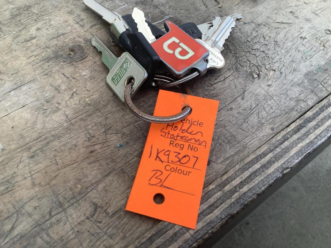 Photo '25' of Holden Statesman