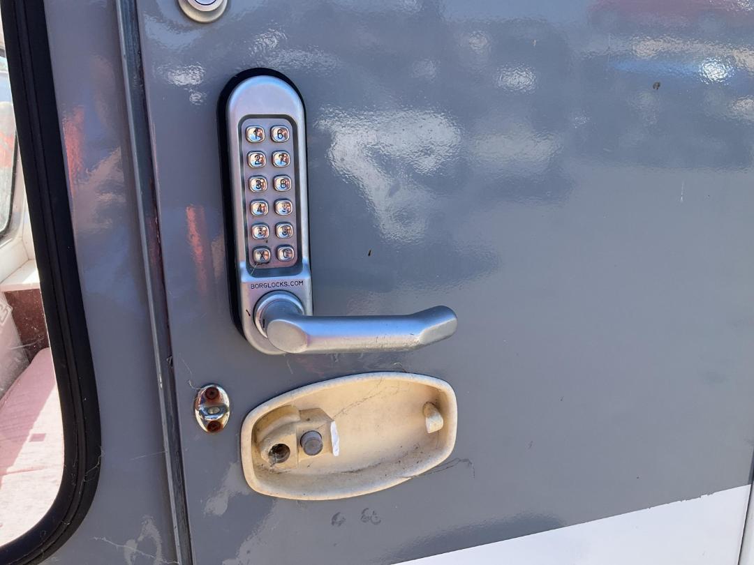 Photo '15' of Oxford Caravan Caravan - Single Photo '15' of Oxford Caravan Caravan - Single
