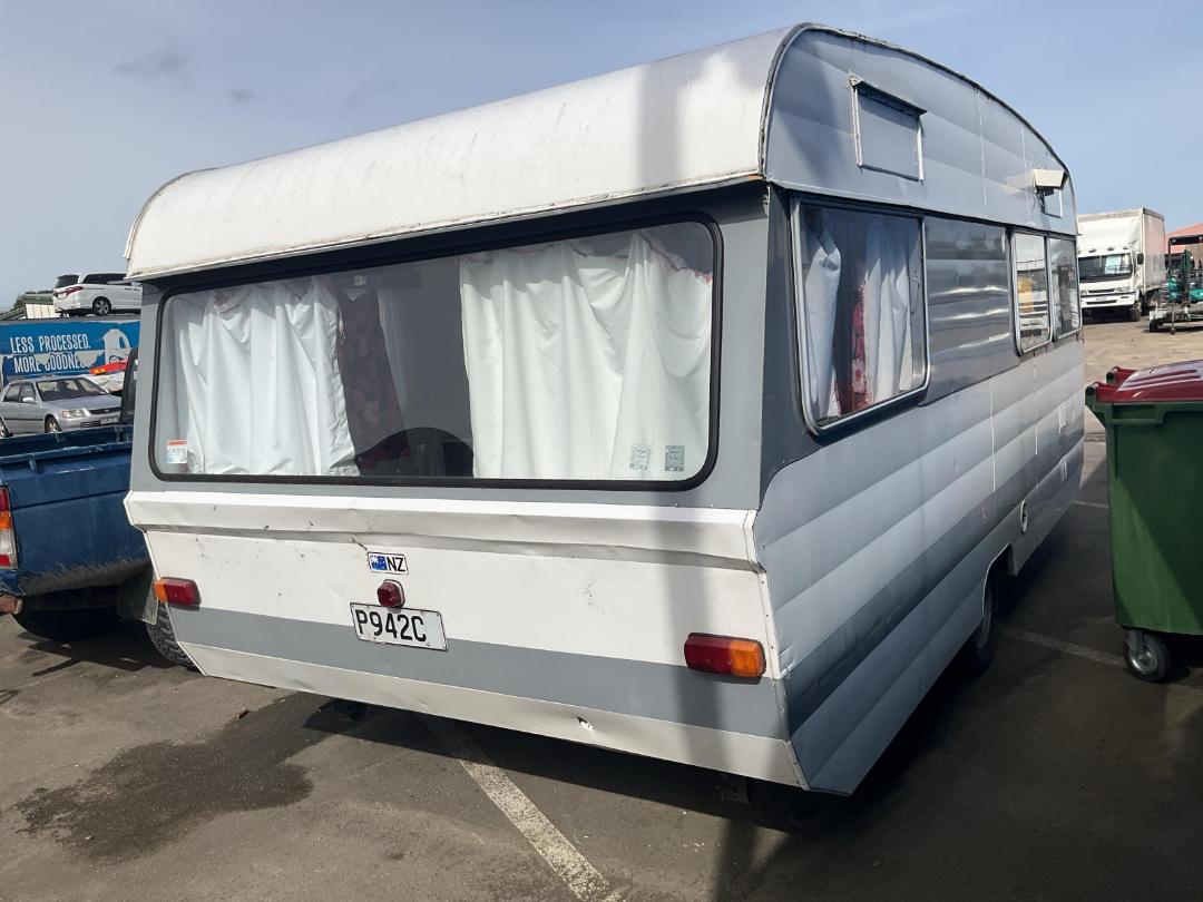 Photo '5' of Oxford Caravan Caravan - Single Photo '5' of Oxford Caravan Caravan - Single