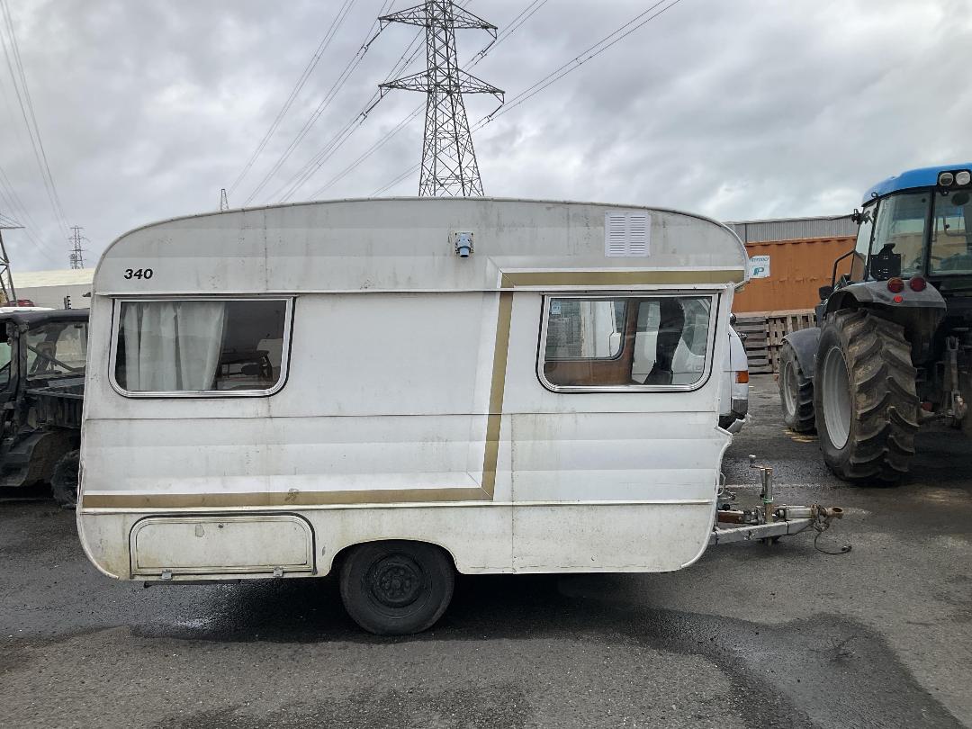 Photo '6' of Zephyr CARAVAN Caravan - Single Photo '6' of Zephyr CARAVAN Caravan - Single