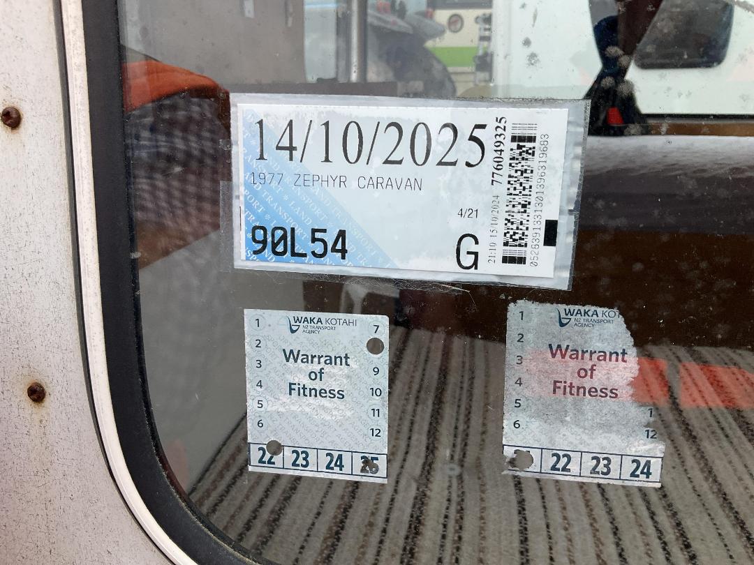 Photo '17' of Zephyr CARAVAN Caravan - Single Photo '17' of Zephyr CARAVAN Caravan - Single