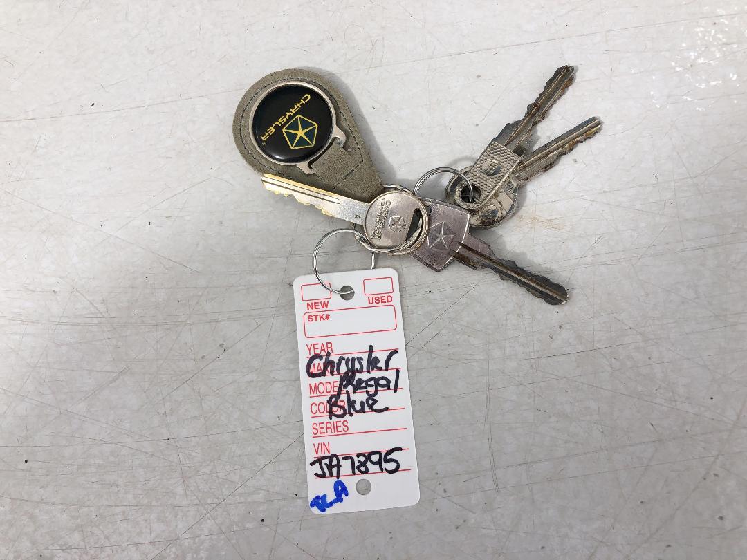 Photo '22' of Chrysler Regal