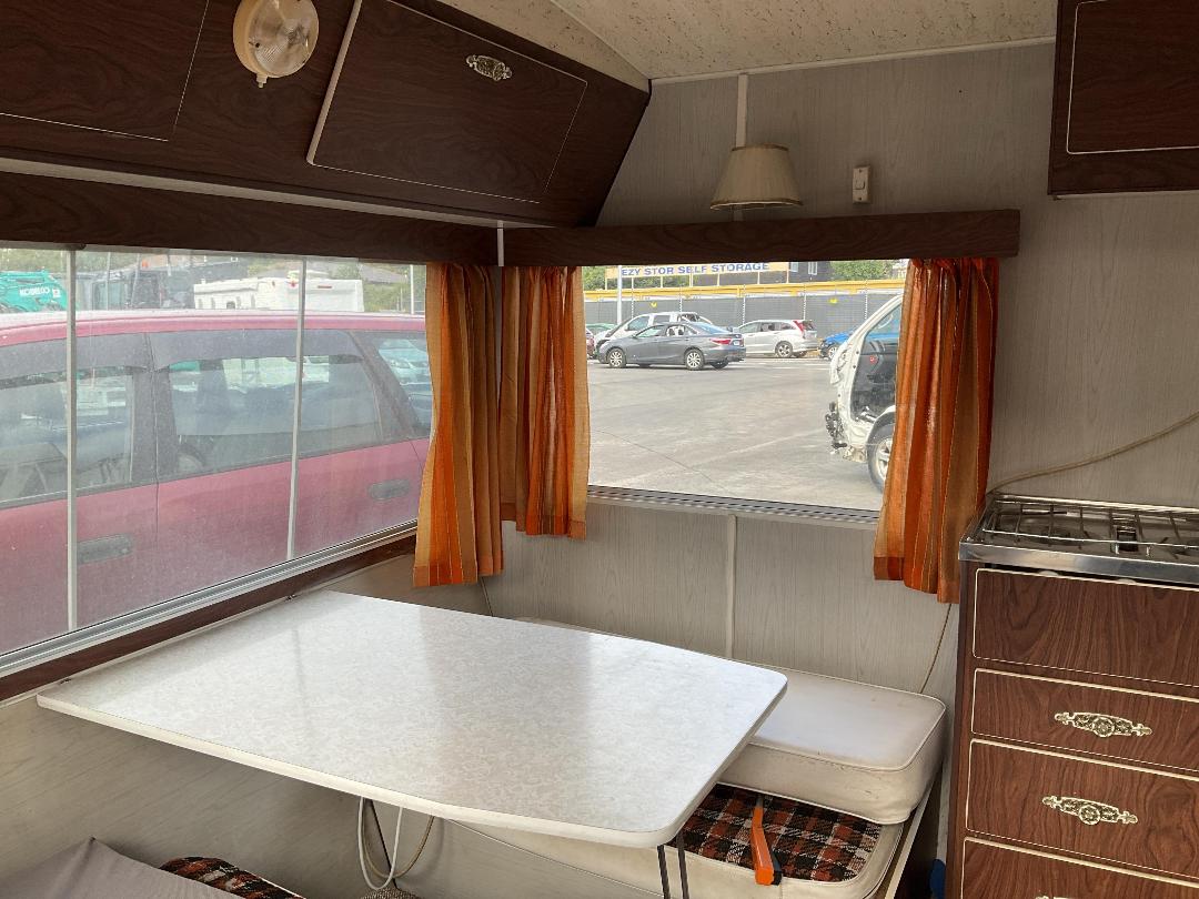 Photo '8' of CI MUNRO CI150D Caravan - Single