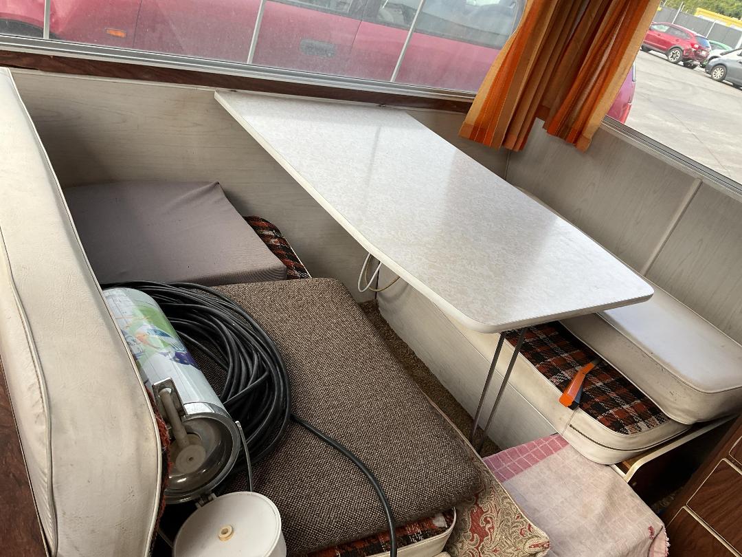 Photo '9' of CI MUNRO CI150D Caravan - Single