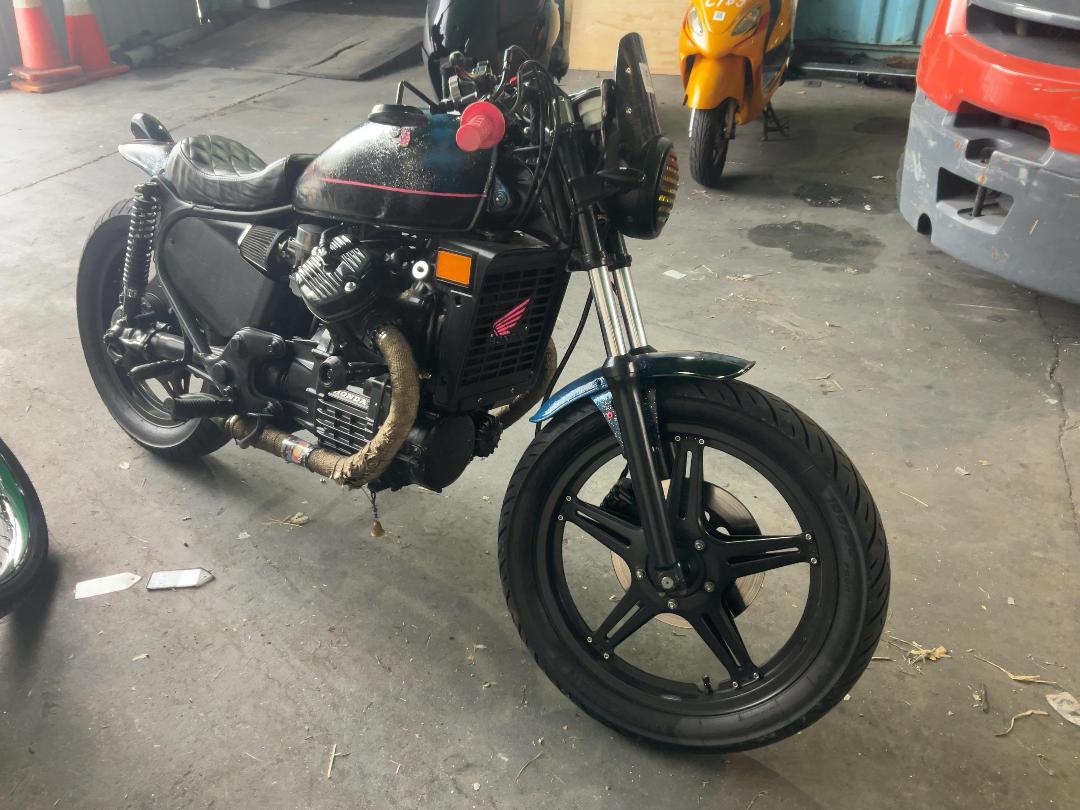 Photo '2' of Honda CX 500