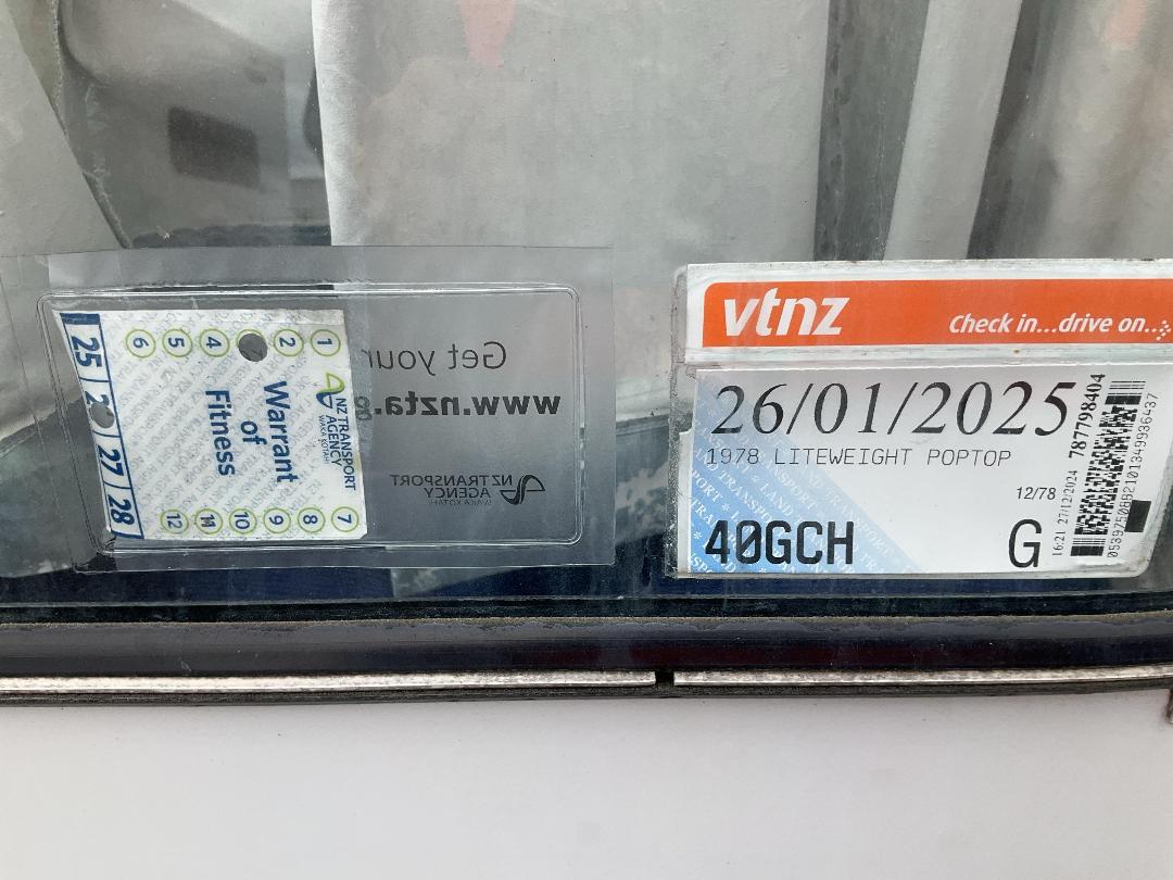 Photo '16' of LITEWEIGHT POPTOP Caravan - Single