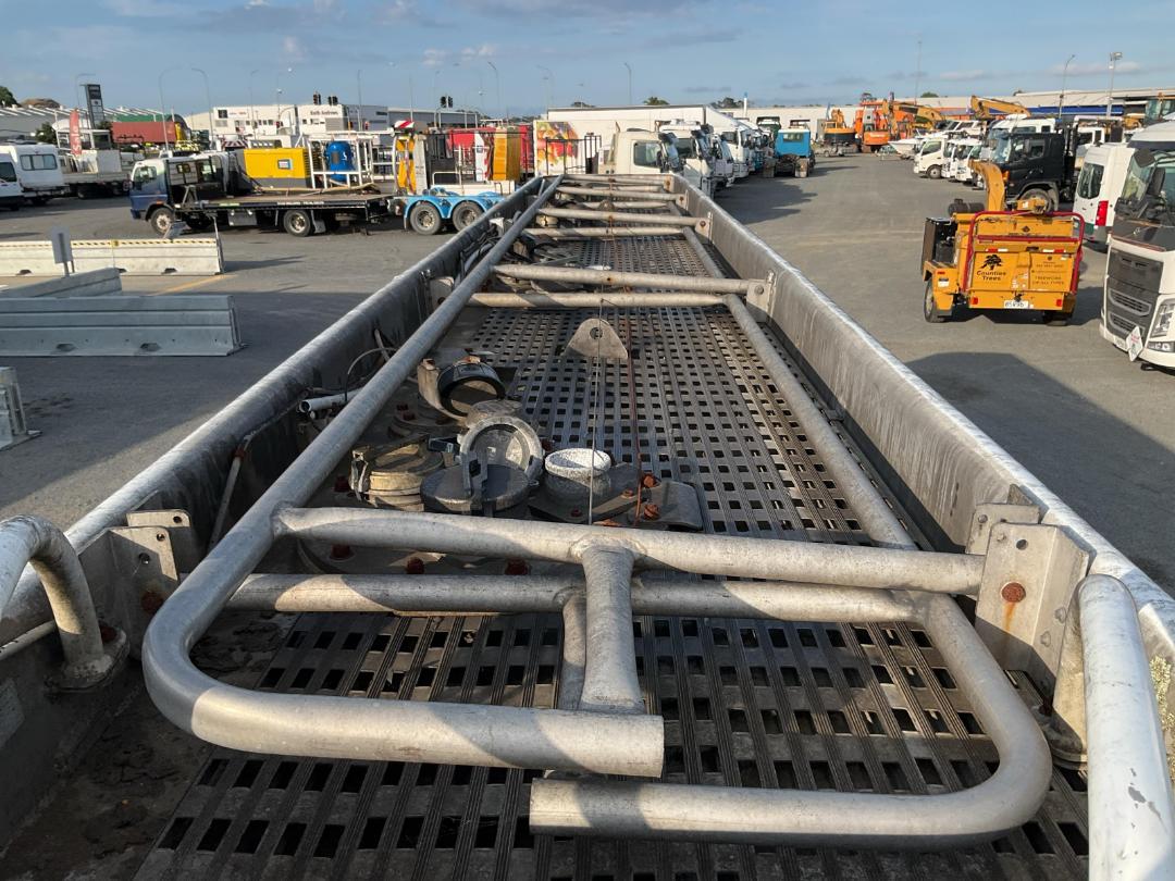 Photo '6' of TRAILER ALFAB Tanker Trailer Full