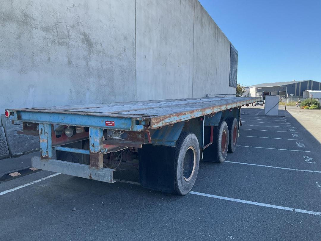 Photo '5' of TRAILER STEELBRO Flat Deck Semi