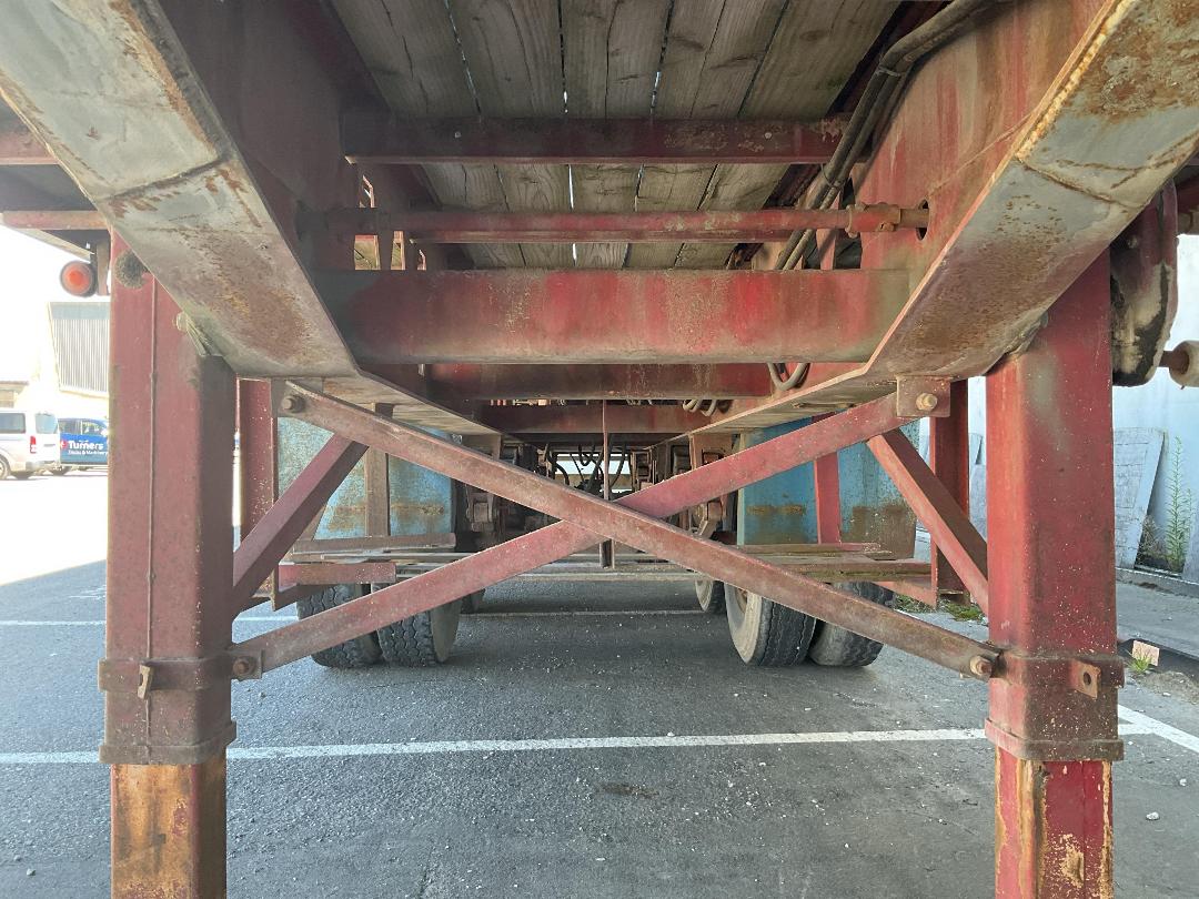 Photo '24' of TRAILER STEELBRO Flat Deck Semi