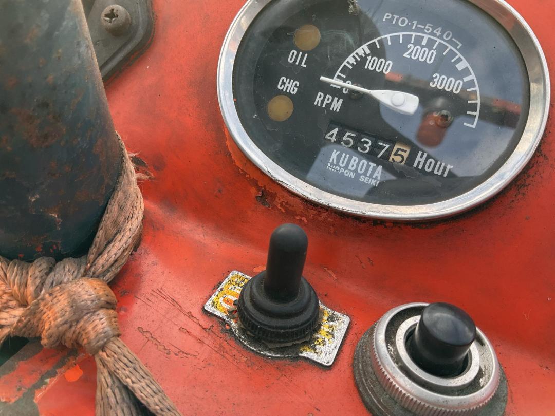 Photo '13' of Kubota L245 DT Tractor