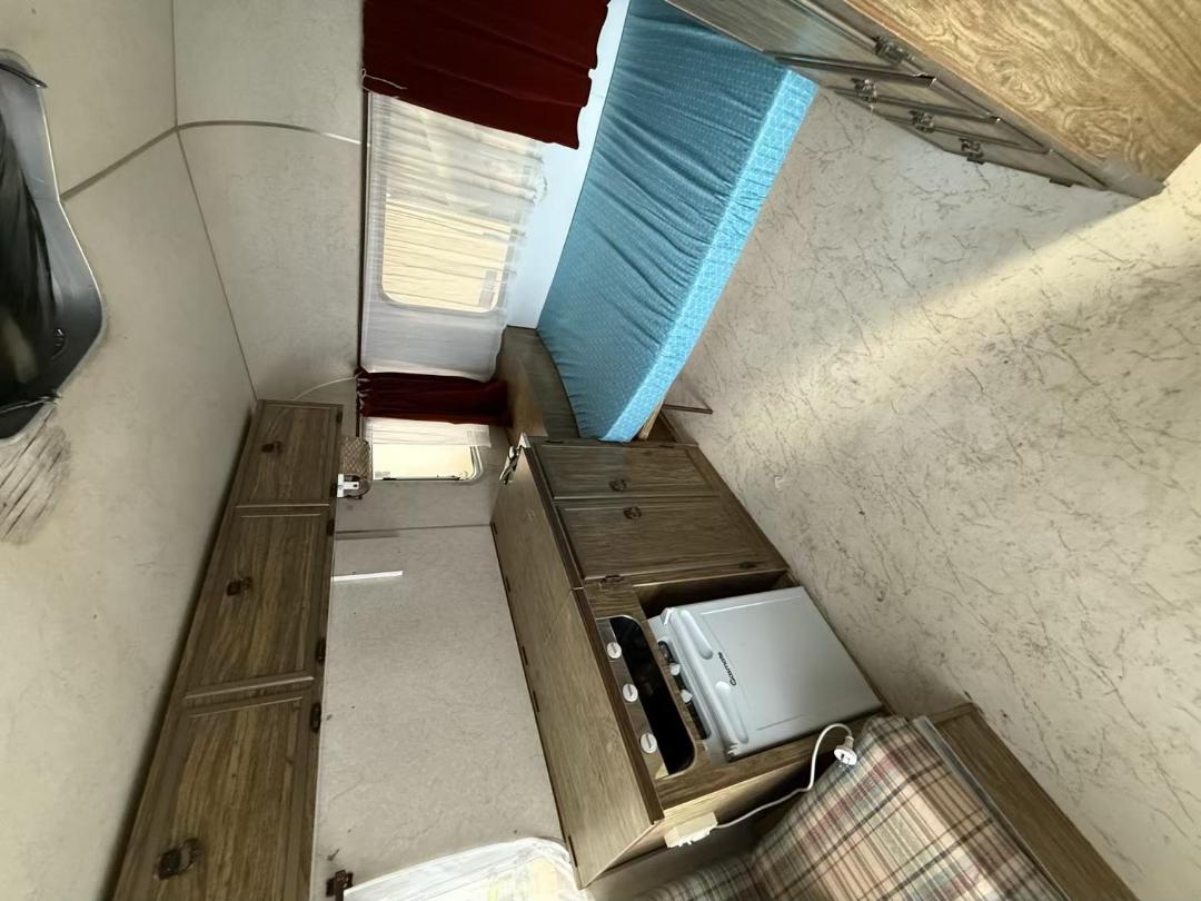 Photo '7' of LITEWEIGHT VAGABOND Caravan - Single Photo '7' of LITEWEIGHT VAGABOND Caravan - Single