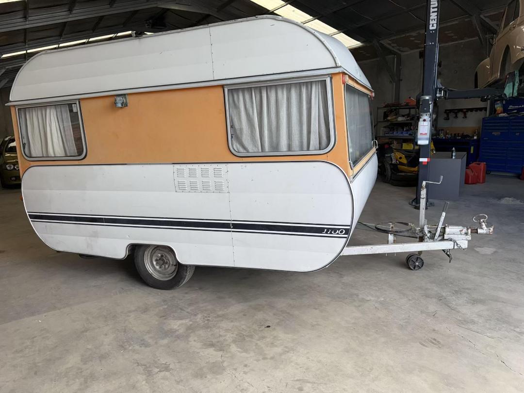 Photo '2' of LITEWEIGHT VAGABOND Caravan - Single Photo '2' of LITEWEIGHT VAGABOND Caravan - Single