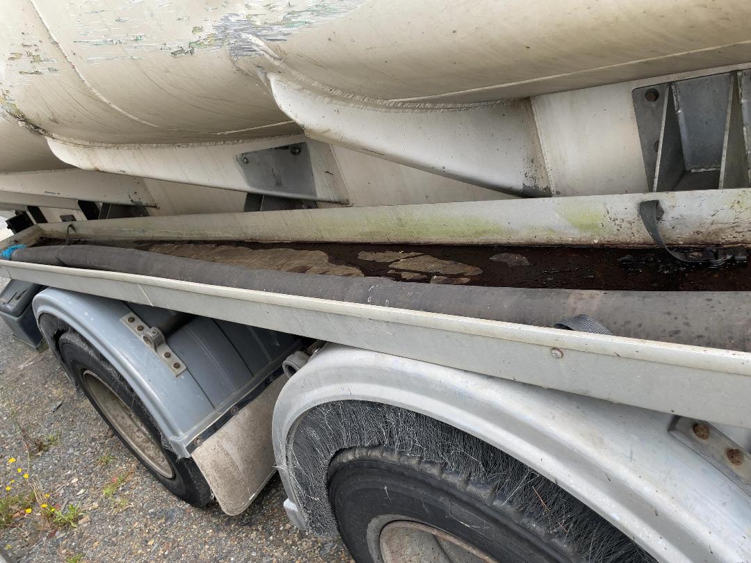 Photo '11' of LOWES INDUSTRIES Tanker - Tandem