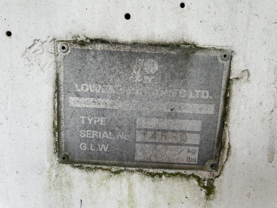 Photo '17' of LOWES INDUSTRIES Tanker - Tandem