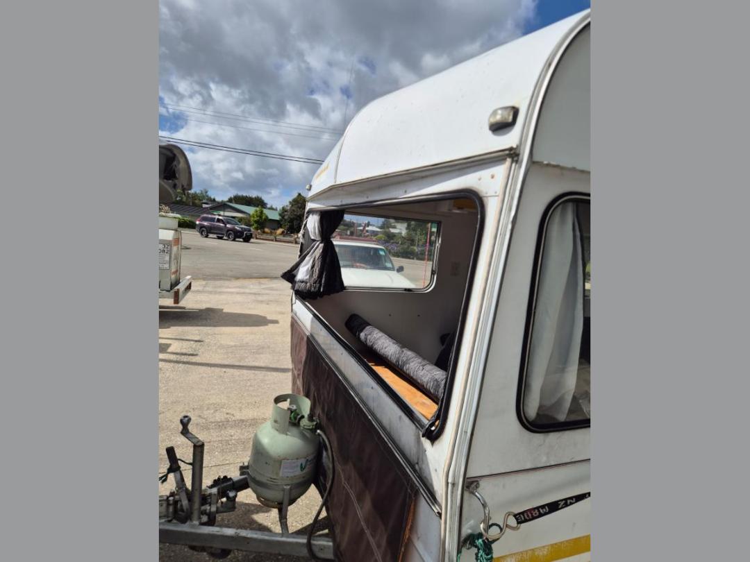 Photo '4' of CARAVAN NOMAD Caravan - Single