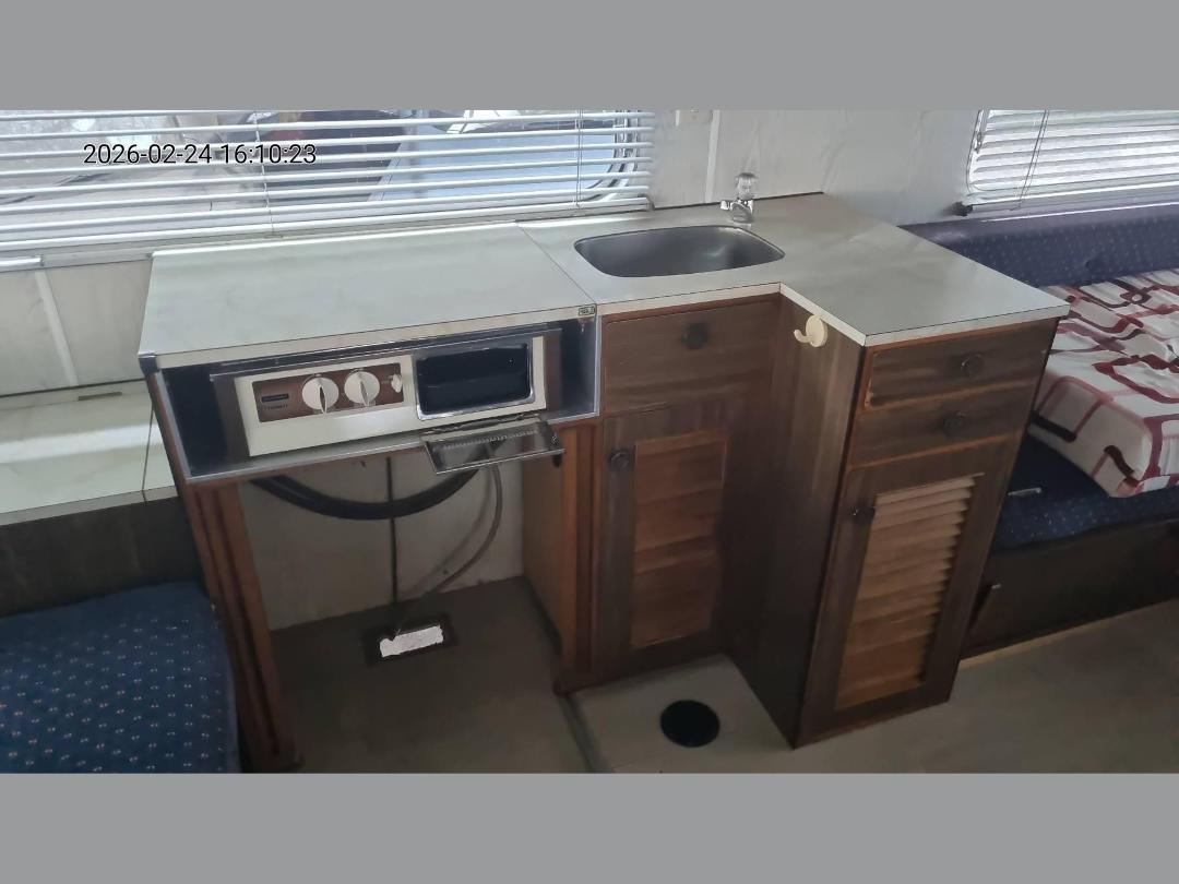 Photo '16' of CLASSIC DIPLOMAT Caravan - Single