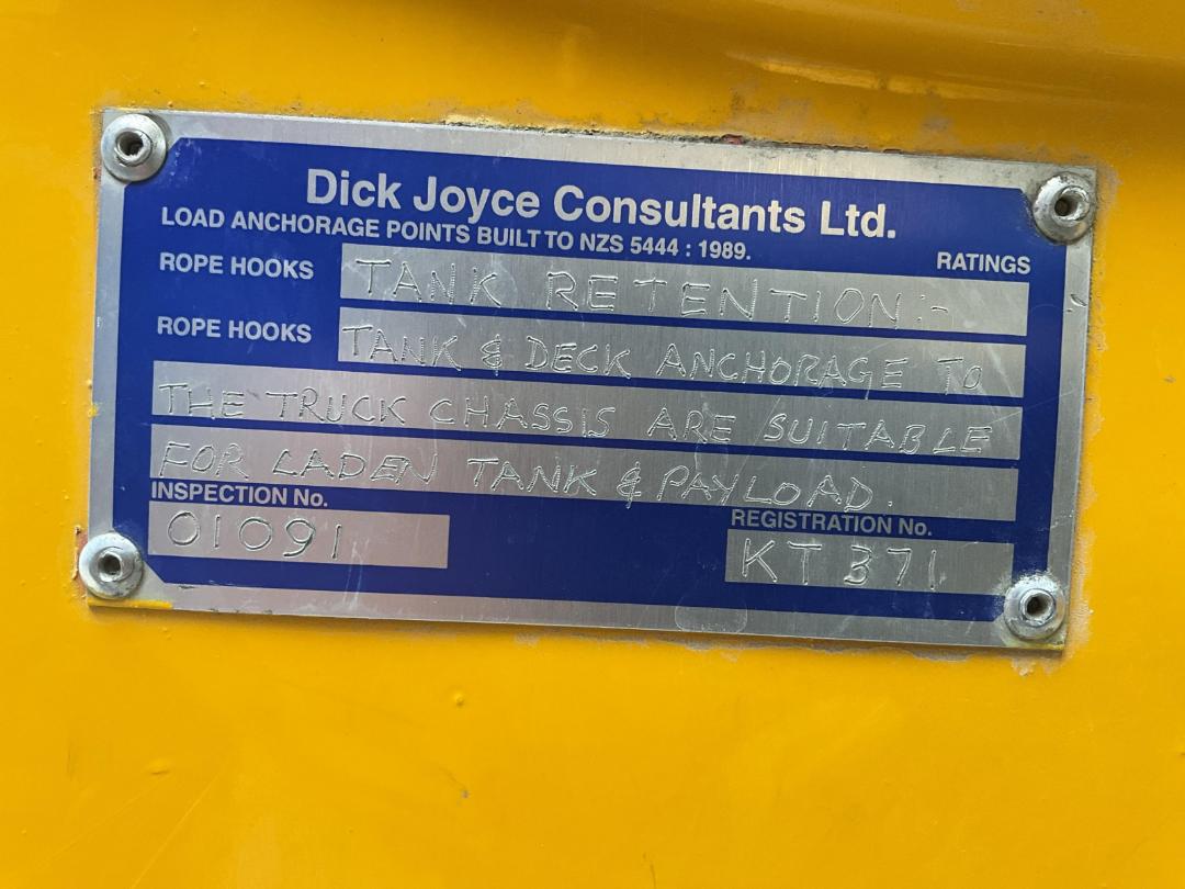 Photo '23' of Isuzu SBR422B Fire Appliance Photo '23' of Isuzu SBR422B Fire Appliance