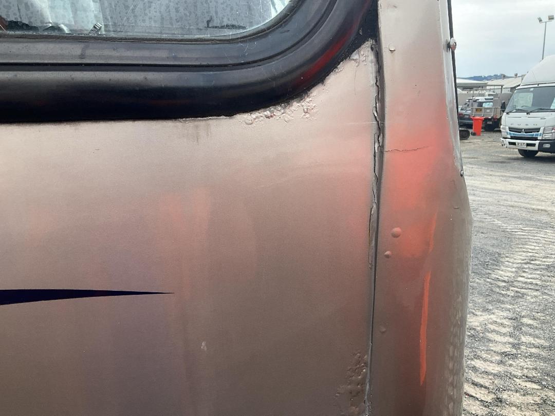 Photo '18' of Volvo B10M Bus Photo '18' of Volvo B10M Bus