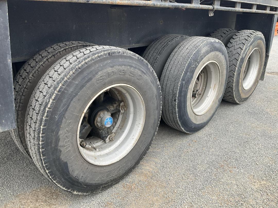 Photo '28' of DOMETT FRUEHAUF Transporter Trailer