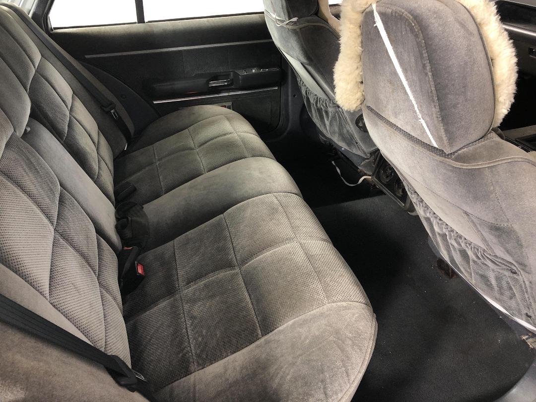 Photo '20' of Ford LTD Photo '20' of Ford LTD