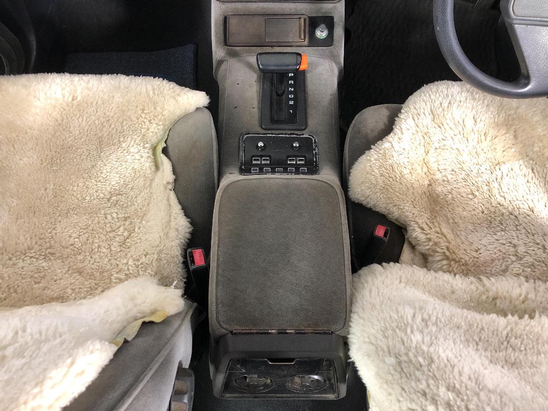 Photo '18' of Ford LTD Photo '18' of Ford LTD