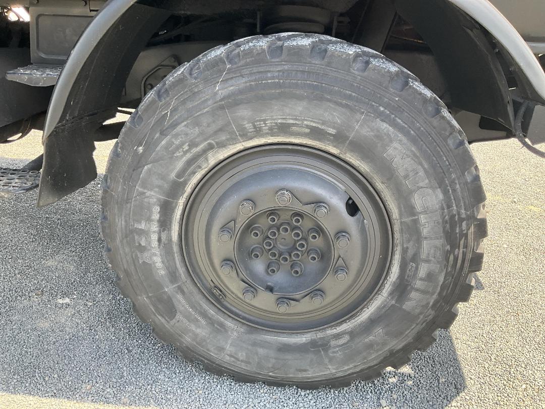 Photo '43' of Mercedes-Benz U1700L Flat Deck Photo '43' of Mercedes-Benz U1700L Flat Deck