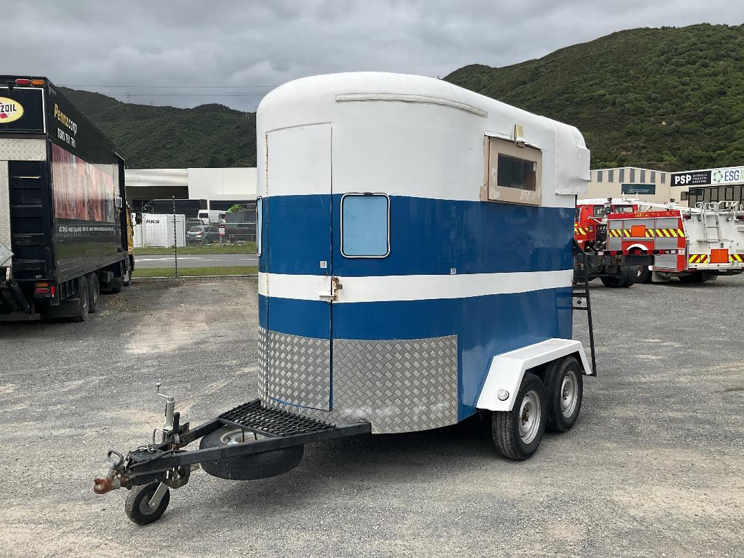 Photo '11' of Trailer Homemade Food/Coffee - Tandem