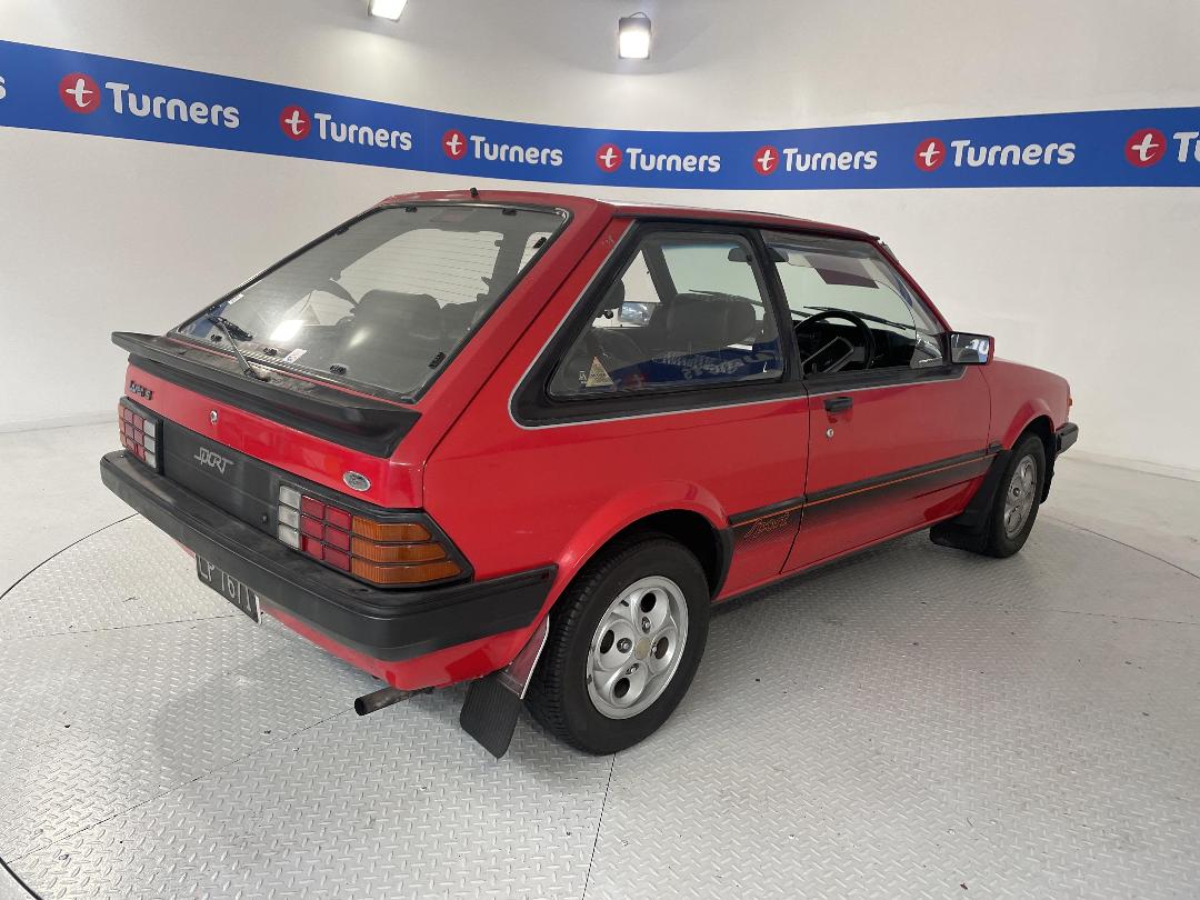 Photo '6' of Ford Laser Sport